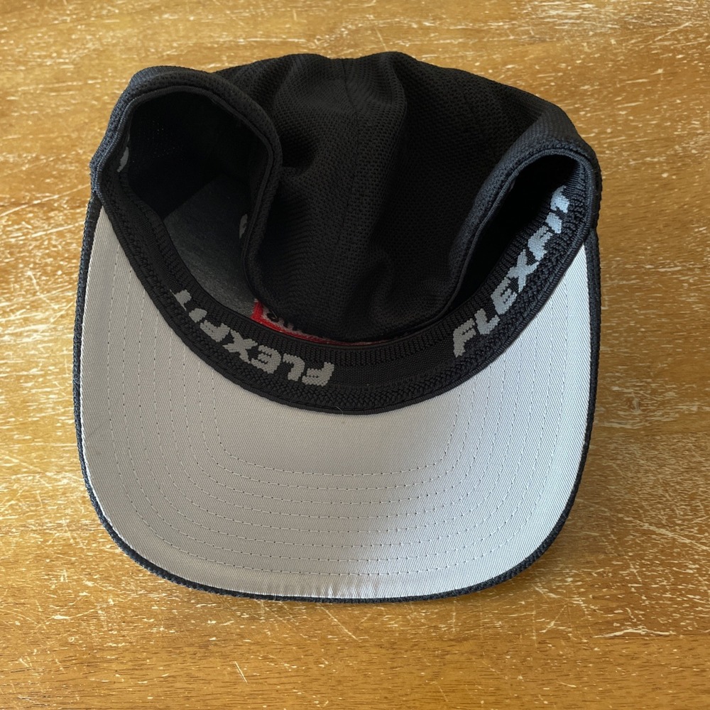 Toyota Genuine Parts 5 Panel Cap Black Red Mesh Flex Fit Hat - Picture 5 of 6